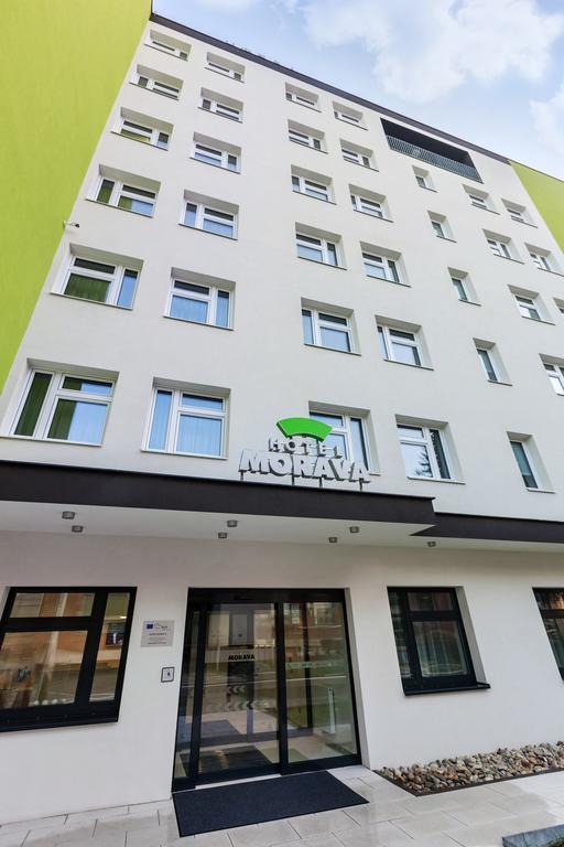 Hotel Morava Otrokovice Luaran gambar